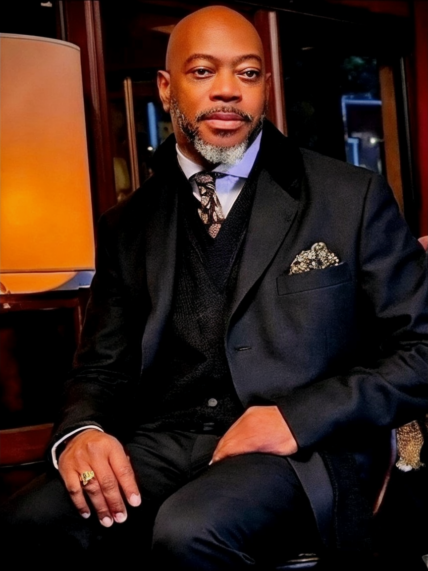 Artwork by Loomis Green